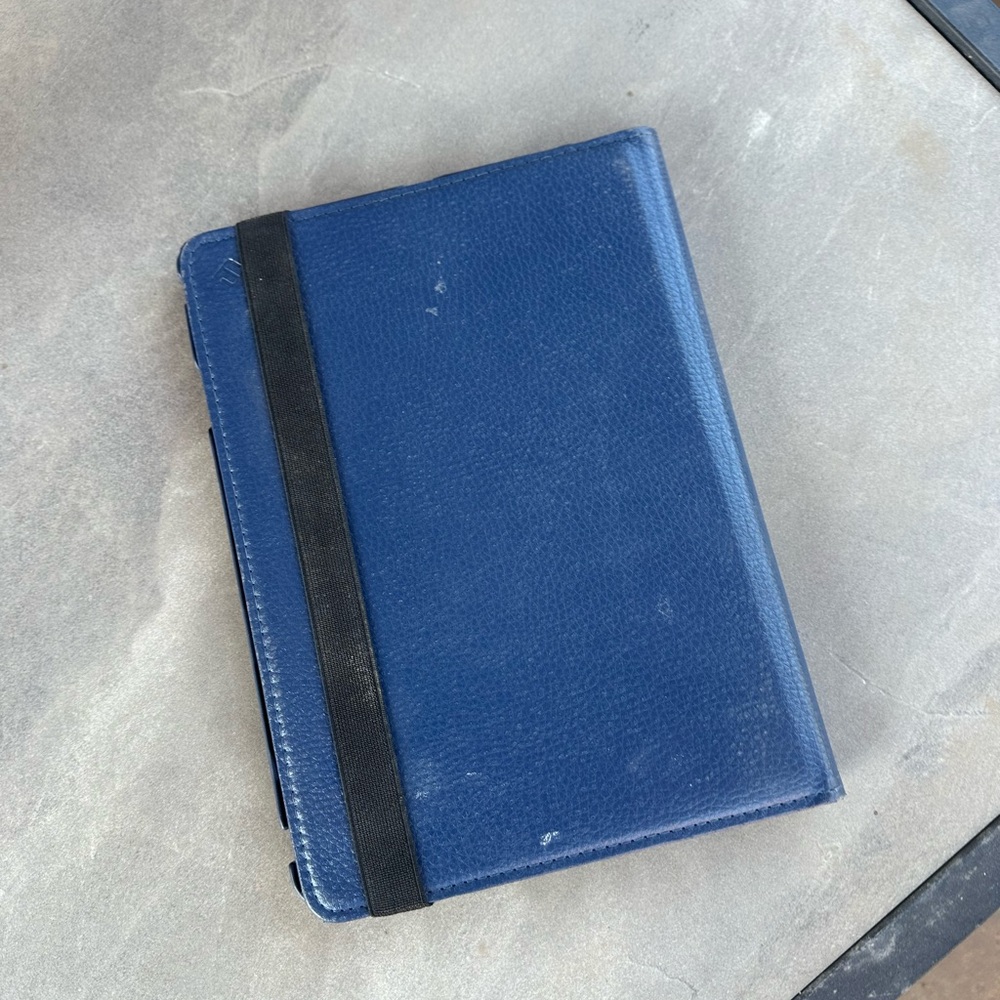 Rotating Case for iPad 9th, 8th, 7th Generation 10.2 Inch - Picture 10 of 12